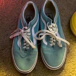 vans